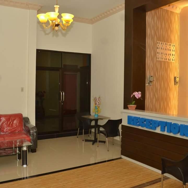 Hotel Assyifa Tanjungbalai Bagian luar foto