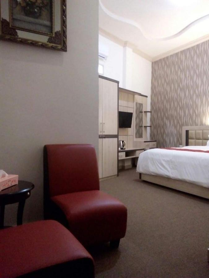 Hotel Assyifa Tanjungbalai Bagian luar foto