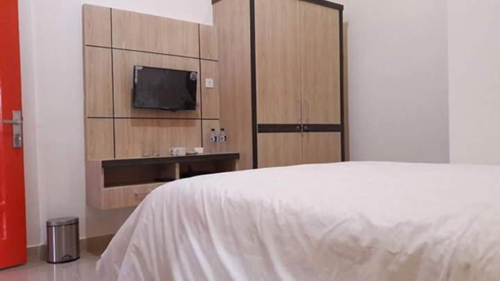 Hotel Assyifa Tanjungbalai Bagian luar foto