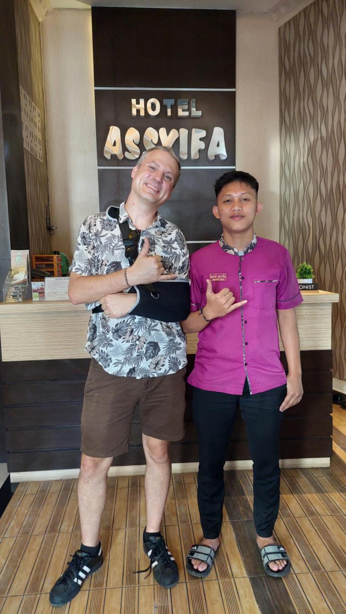 Hotel Assyifa Tanjungbalai Bagian luar foto