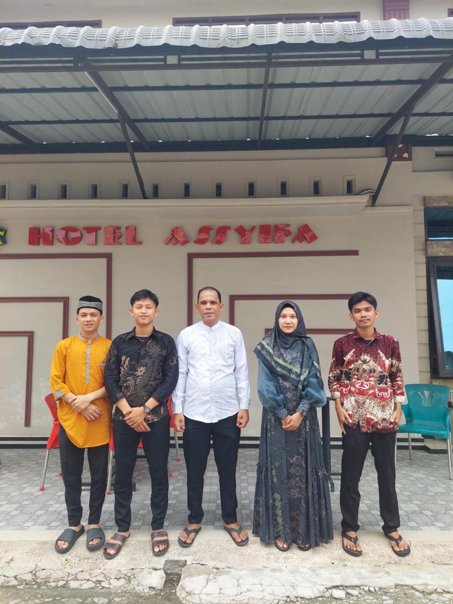 Hotel Assyifa Tanjungbalai Bagian luar foto